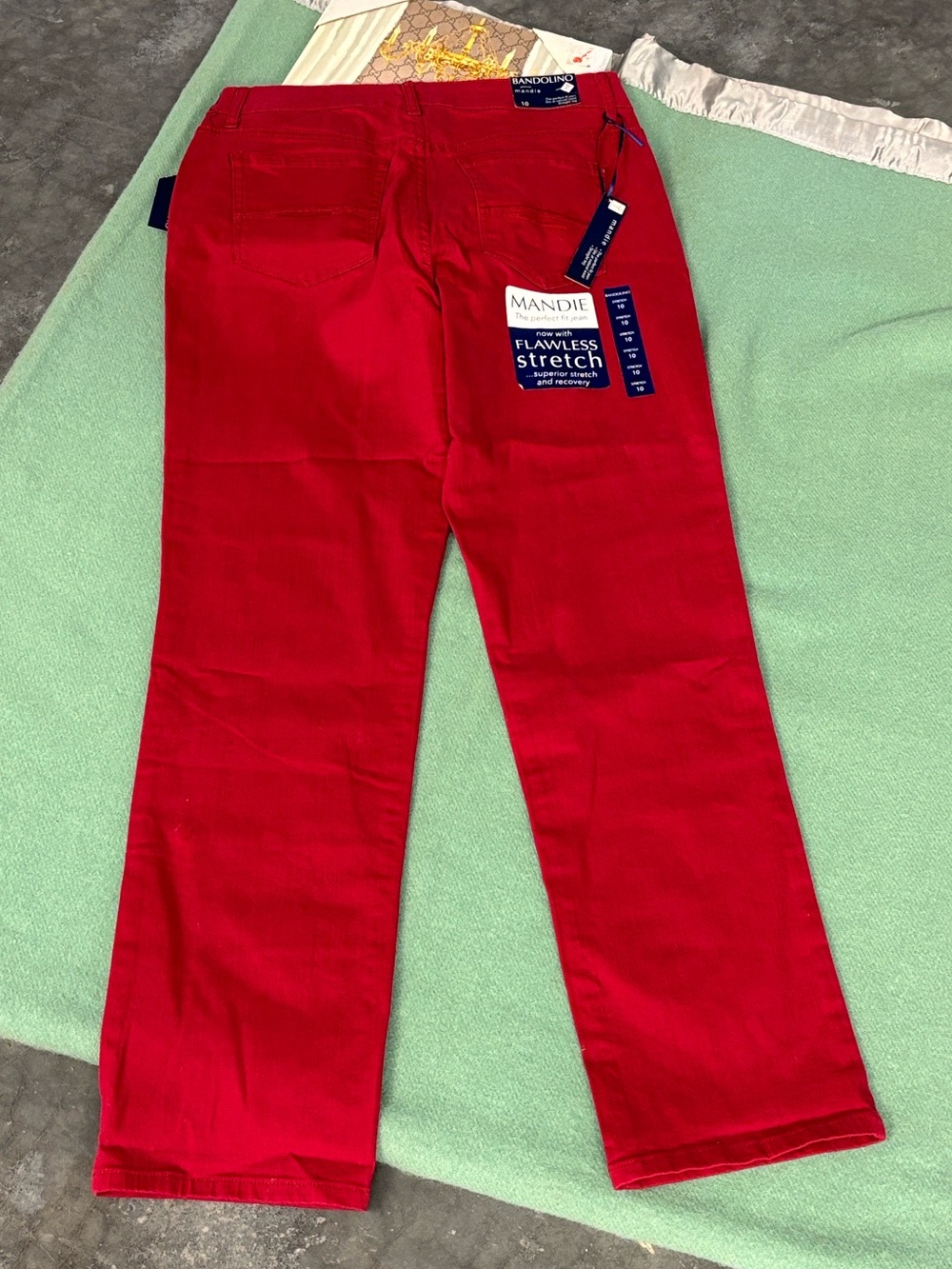 NWT Bandilino Mandie Scarlet Red Straight-Leg Denim Jeans Stretch Perfect Fit 10 - Picture 11 of 16